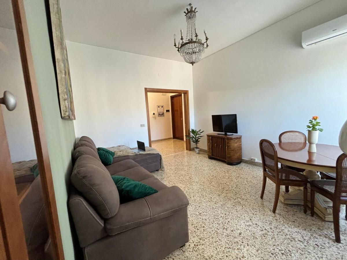 Ekry Apartment Palermo Exterior photo